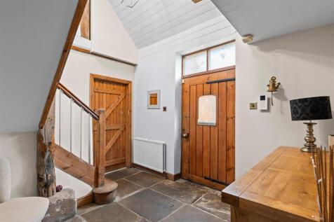 INITIAL ENTRANCE HALL