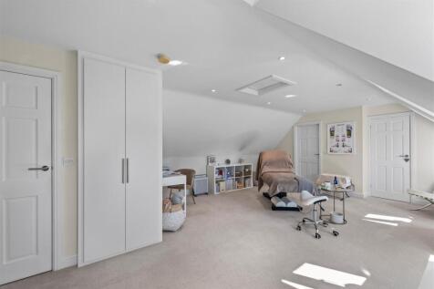 BEDROOM SIX