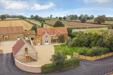 PLOT FOUR. CROSSROADS FARMHOUSE