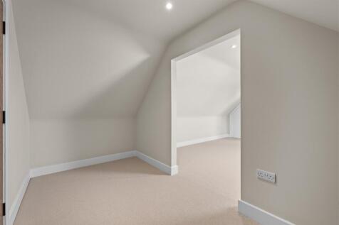 DRESSING ROOM