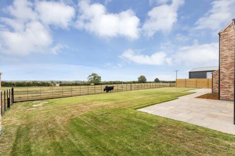 Crossroads Farm WEB PH-13.jpg