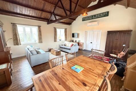 MAIN RECEPTION AREA