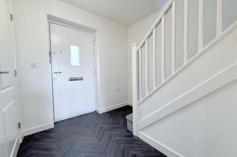 INITIAL ENTRANCE HALL