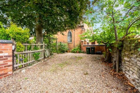 The Old School House WEB PH-15.jpg