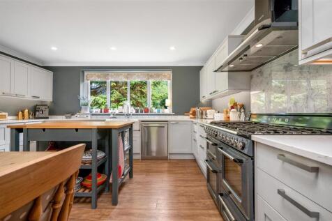 94 Grantham Road WEB PH-52.jpg