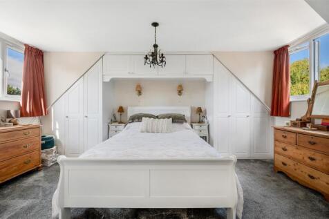 94 Grantham Road WEB PH-58.jpg