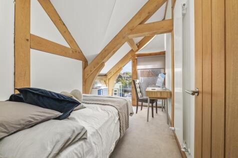 Oak Tree House WEB PH-55.jpg