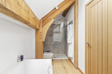 Oak Tree House WEB PH-64.jpg