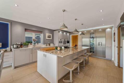 Mistletoe House-16.jpg