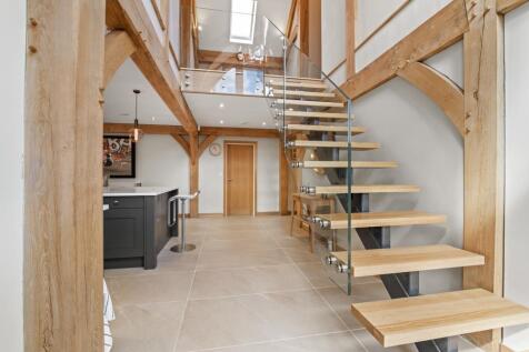 Oak Tree House WEB PH-37.jpg