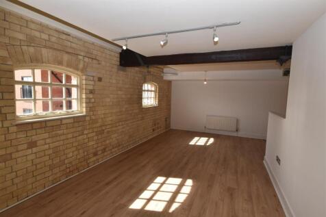 OPEN PLAN LIVING/DINING/KITCHEN