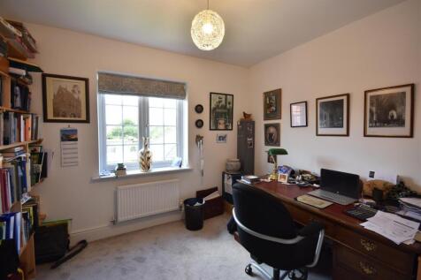 BEDROOM FIVE/STUDY