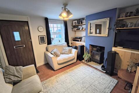 King Street - V Pic Lounge.jpg