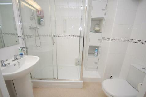 Brielen Bathroom.jpg