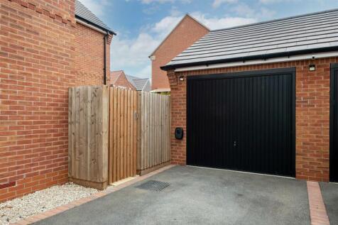 6 nowell close-low-7.jpg