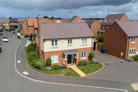 6 nowell drive drone-low-2.jpg