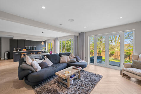 8 Valley Lane-05