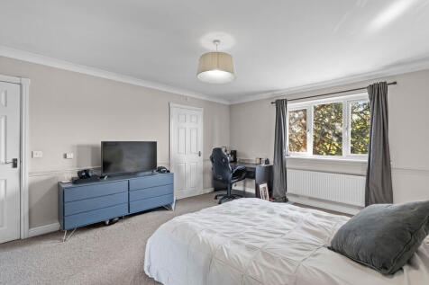 8 Valley Lane-33