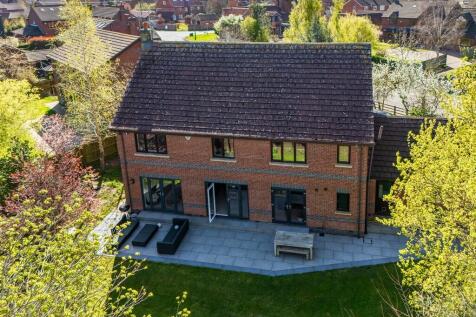 8 Valley Lane-13