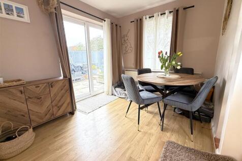 AJP4dLoOSUexCQ019...