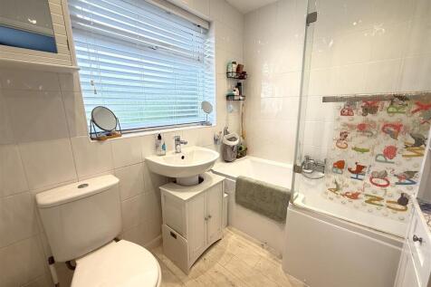 YnrP_DdJ00CjMT9DN...