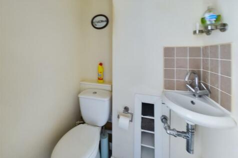 CAM01207G0-PR0427-STILL007.jpg