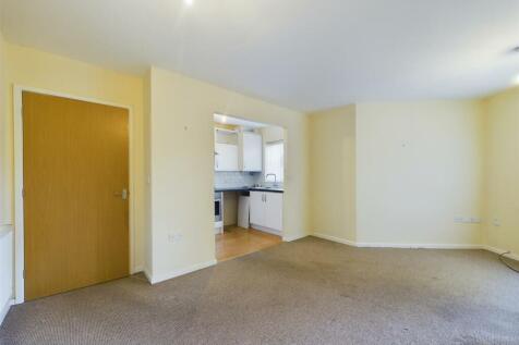 CAM03844G0-PR0113-STILL015.jpg