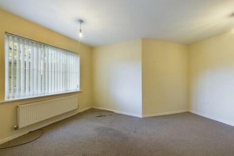 CAM03844G0-PR0113-STILL018.jpg
