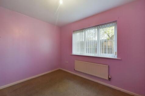 CAM03844G0-PR0113-STILL013.jpg