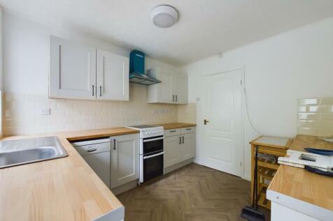 CAM03844G0-PR0114-STILL024.jpg