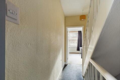 CAM03844G0-PR0159-STILL012.jpg