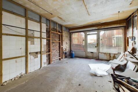 CAM03844G0-PR0191-STILL005.jpg