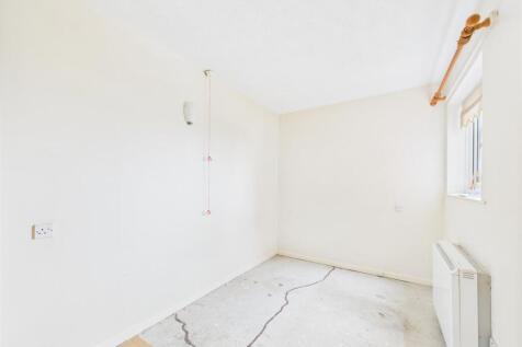 CAM03604G0-PR0057-STILL006.jpg