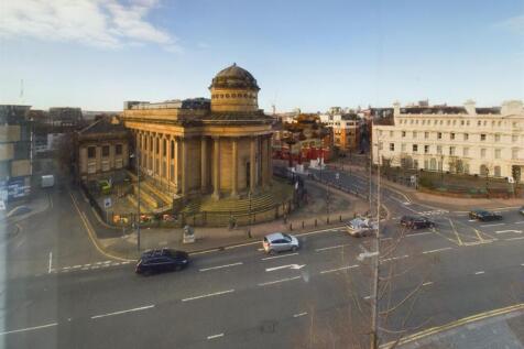 CAM03844G0-PR0170-STILL015.jpg