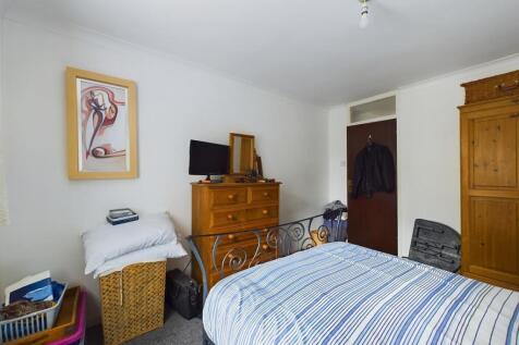CAM03844G0-PR0053-STILL003.jpg