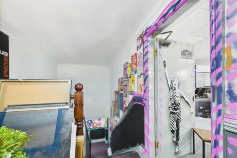 CAM03604G0-PR0078-STILL002.jpg