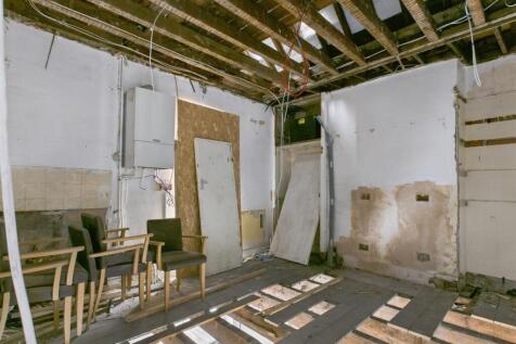 CAM03604G0-PR0081-STILL005.jpg