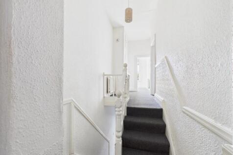 CAM03844G0-PR0274-STILL002.jpg