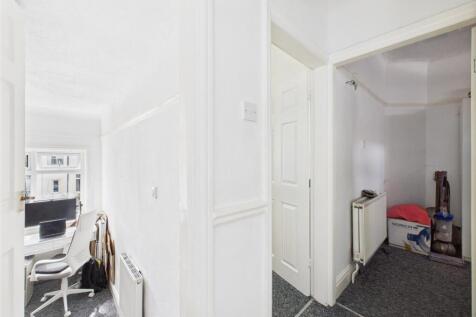 CAM03844G0-PR0308-STILL003.jpg