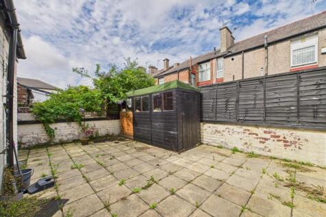 CAM03844G0-PR0308-STILL013.jpg