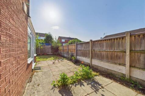 CAM03844G0-PR0312-STILL010.jpg