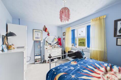 CAM03844G0-PR0314-STILL014.jpg