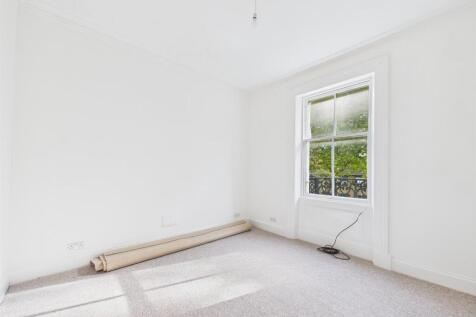 CAM03604G0-PR0146-STILL007.jpg