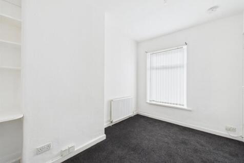 CAM03604G0-PR0159-STILL005.jpg