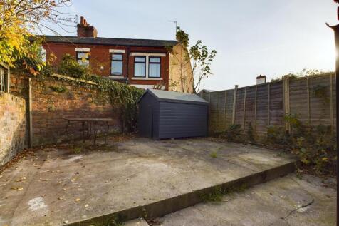 CAM03844G0-PR0145-STILL015.jpg