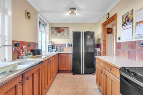 Kitchen 3.jpg