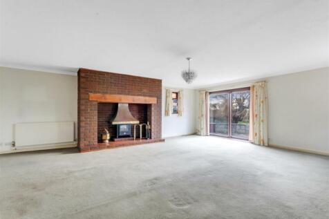 Sitting Room.jpg