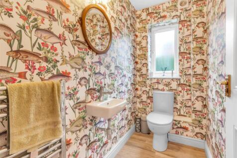 Cloakroom.jpg