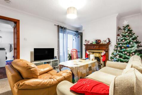 Sitting Room.jpg