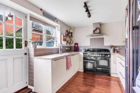 Kitchen.jpg